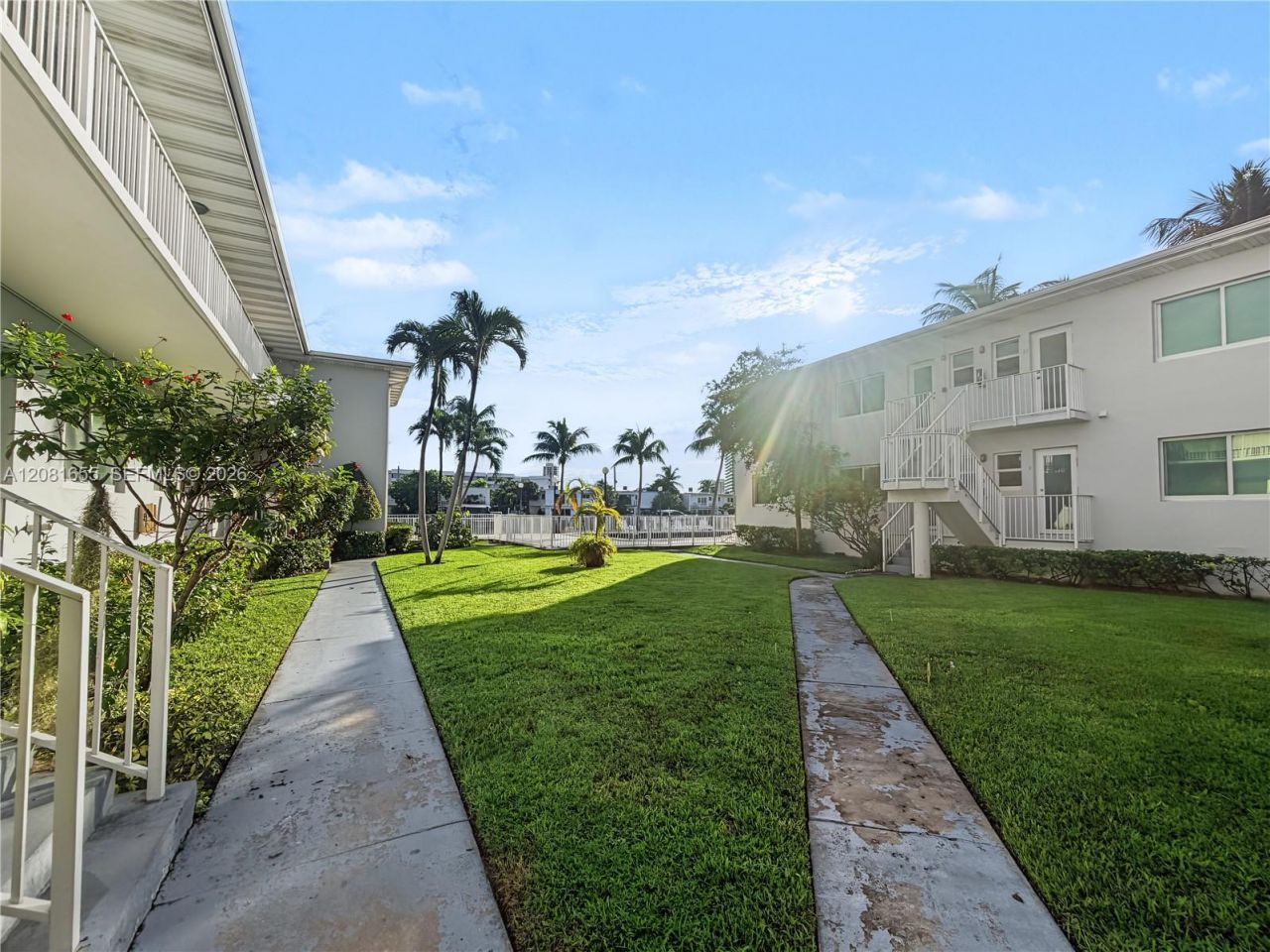 7207 Bay Dr, Unit 25, Miami Beach, FL 33141 Photo