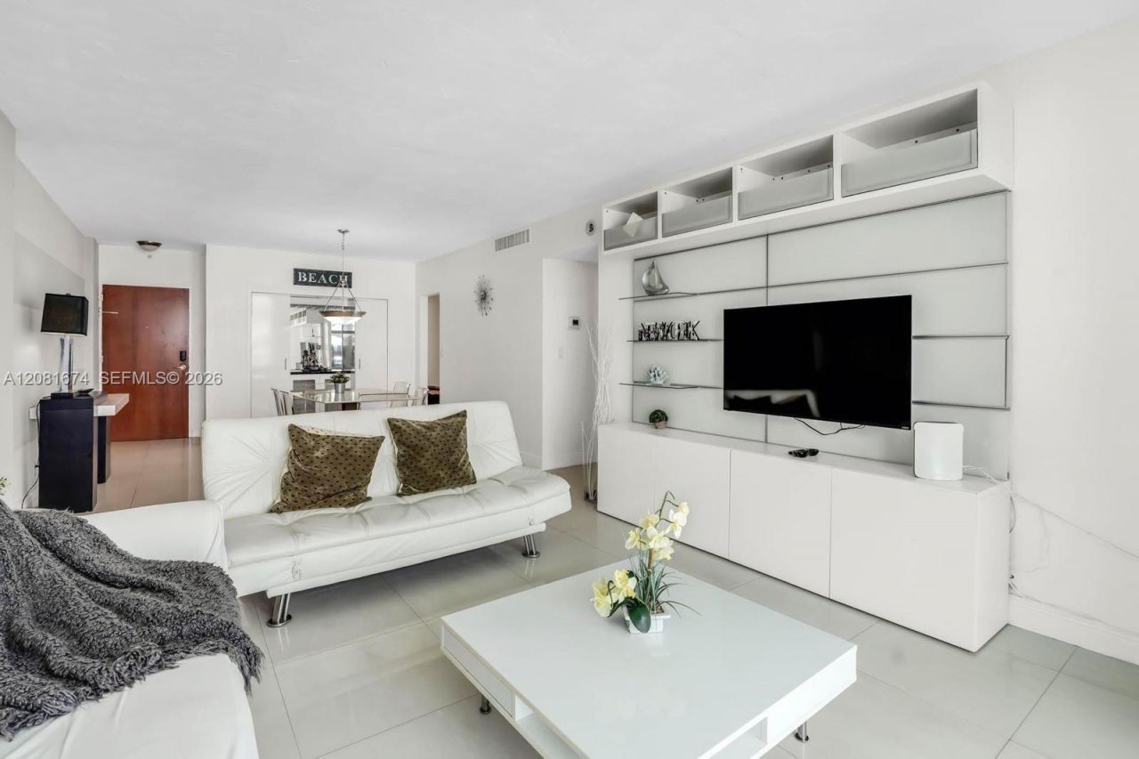 3801 S Ocean Dr, Unit 8A, Hollywood, FL 33019 Photo