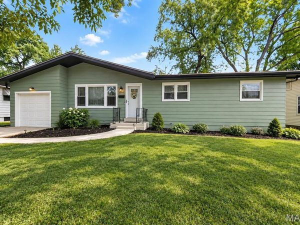 1305 Lindsay Lane, Florissant, MO 63031