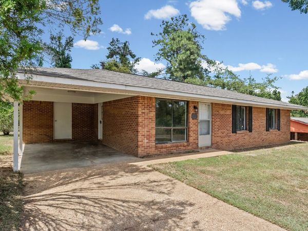 403 Pride Street, Oxford, MS 38655