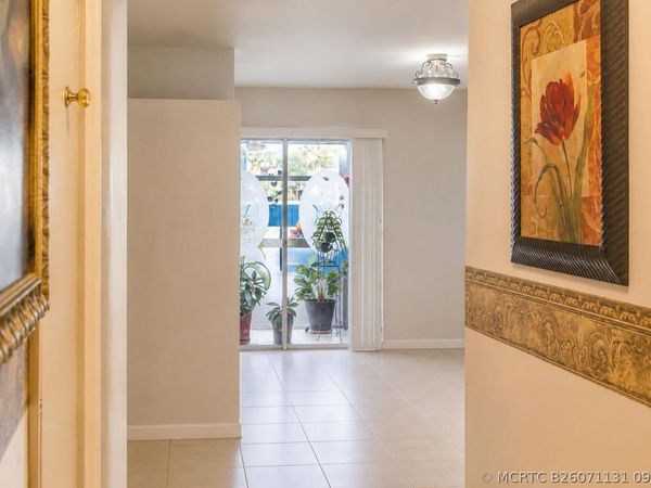 2616 GARDEN Drive N, Unit 111, Lake Worth, FL 33461