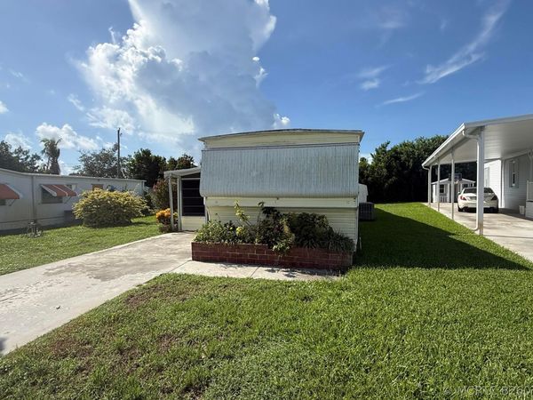 11055 SE FEDERAL HWY 97 Highway, Unit 97, Hobe Sound, FL 33455