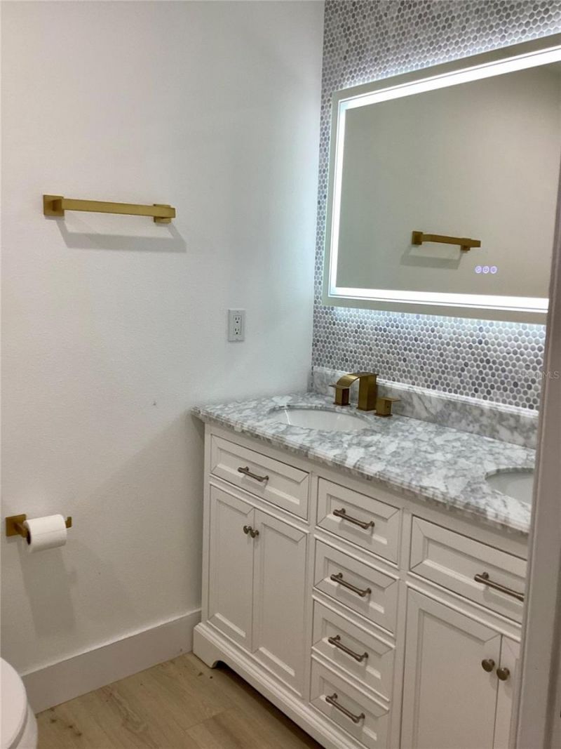 2370 Bahia Vista Street , Sarasota, FL 34239 Photo