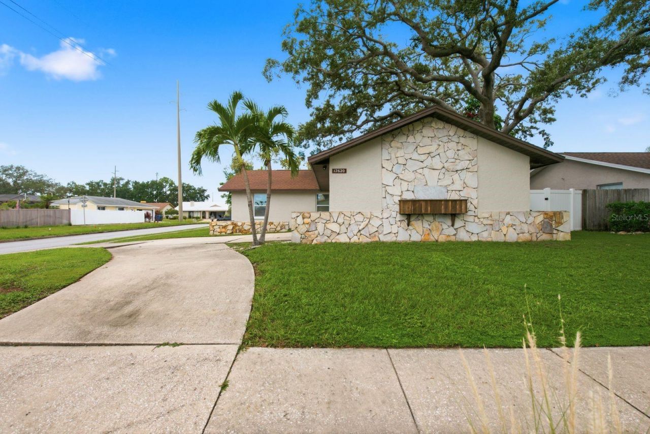12620 115th Street, Largo, FL 33778 Photo