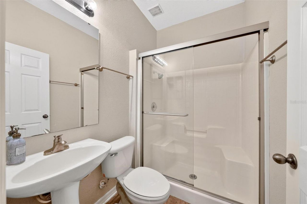 13356 Phoenix Drive, Orlando, FL 32828 Photo