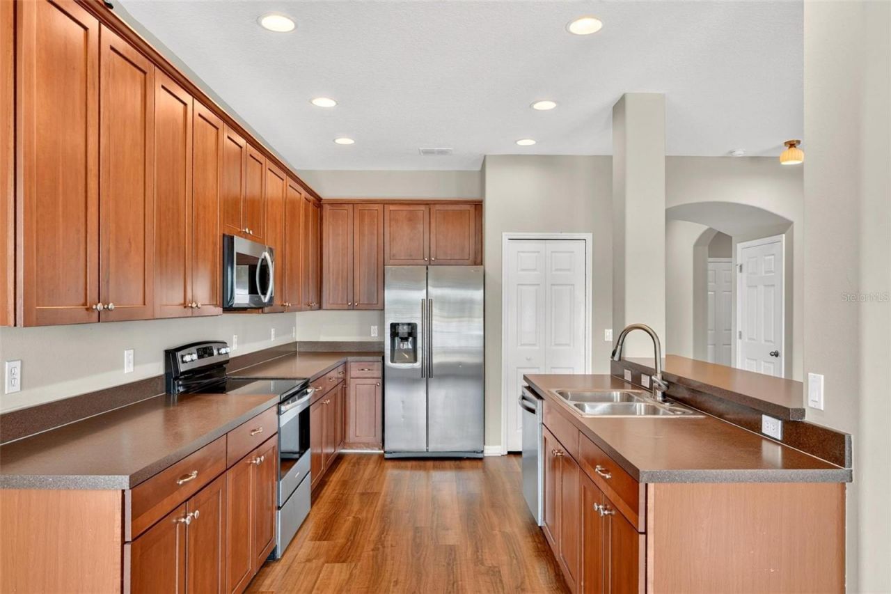 13356 Phoenix Drive, Orlando, FL 32828 Photo
