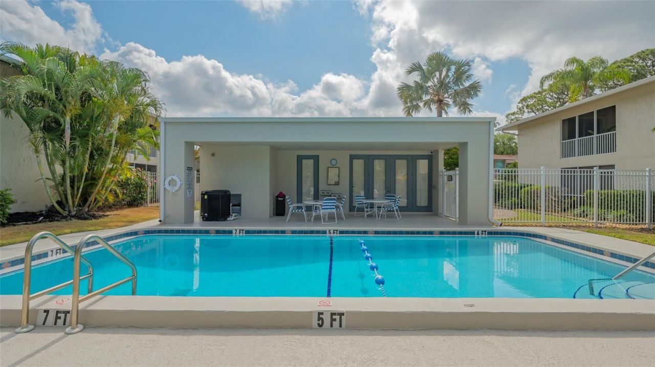 2121 Wood Street, Unit A103, Sarasota, FL 34237 Photo
