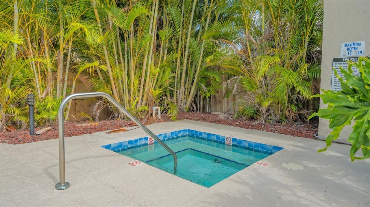 2121 Wood Street, Unit A103, Sarasota, FL 34237 Photo