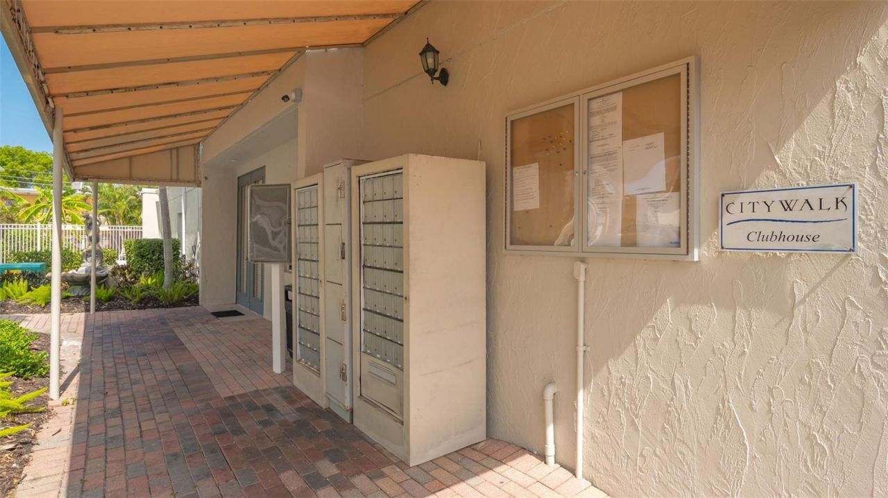 2121 Wood Street, Unit A103, Sarasota, FL 34237 Photo
