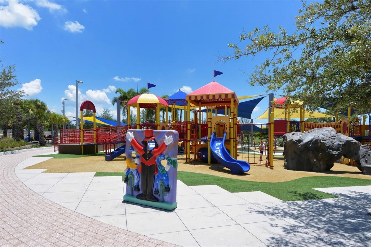 2121 Wood Street, Unit A103, Sarasota, FL 34237 Photo