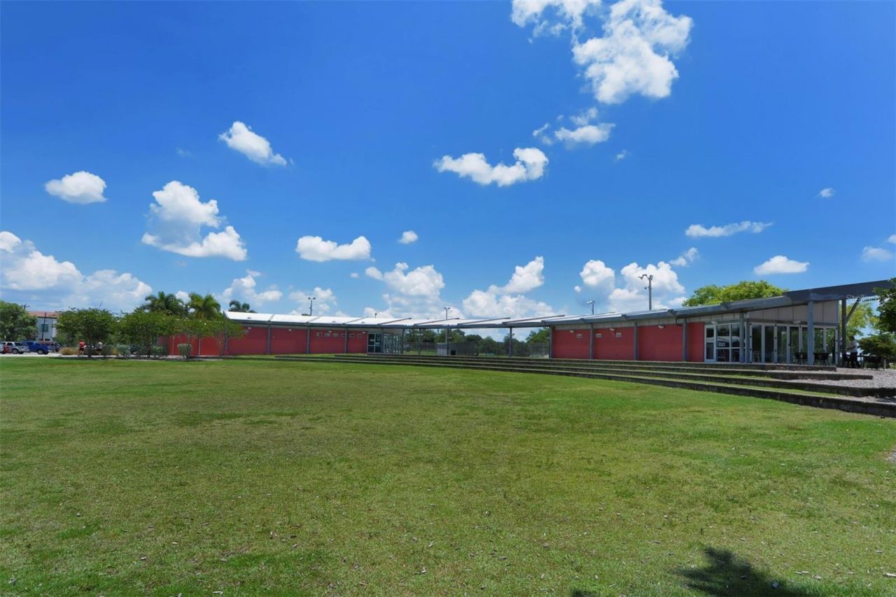 2121 Wood Street, Unit A103, Sarasota, FL 34237 Photo
