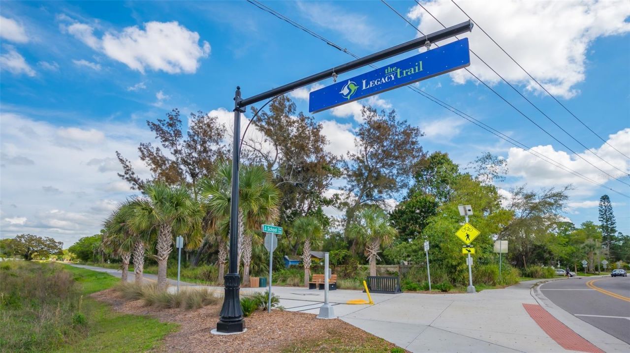 2121 Wood Street, Unit A103, Sarasota, FL 34237 Photo