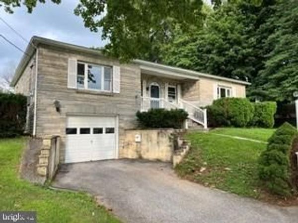 39 CLEARVIEW DRIVE, SHREWSBURY, PA 17361