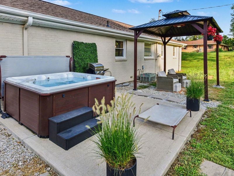 9082 Persimmon Grove Pike, Alexandria, KY 41001 Photo 18