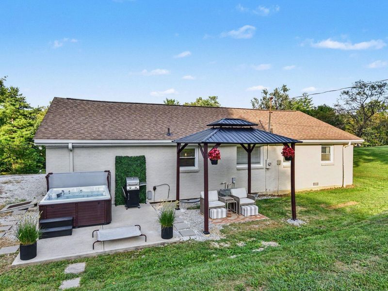 9082 Persimmon Grove Pike, Alexandria, KY 41001 Photo 19