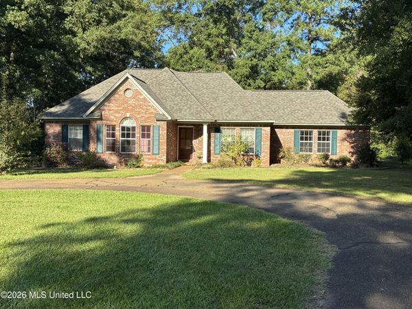 490 SE Hutcherson Lane, Brookhaven, MS 39601