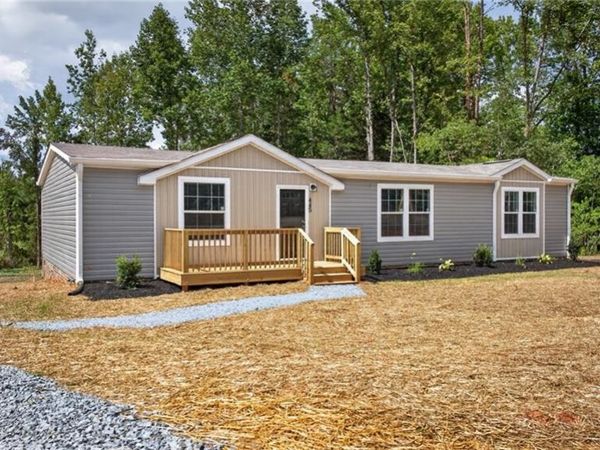 445 Kindley Road , Thomasville, NC 27360