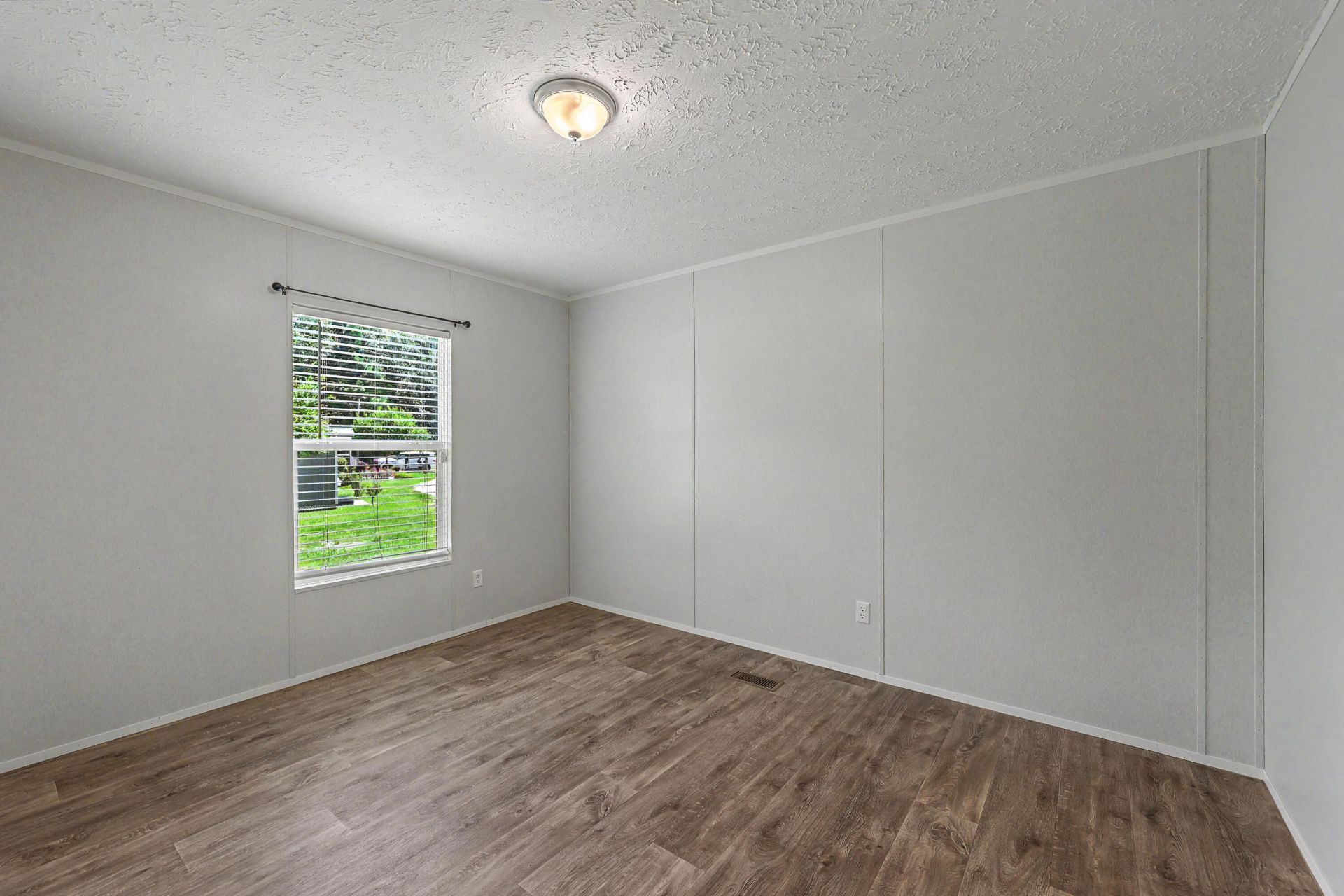 714 Rosa Place Photo 27
