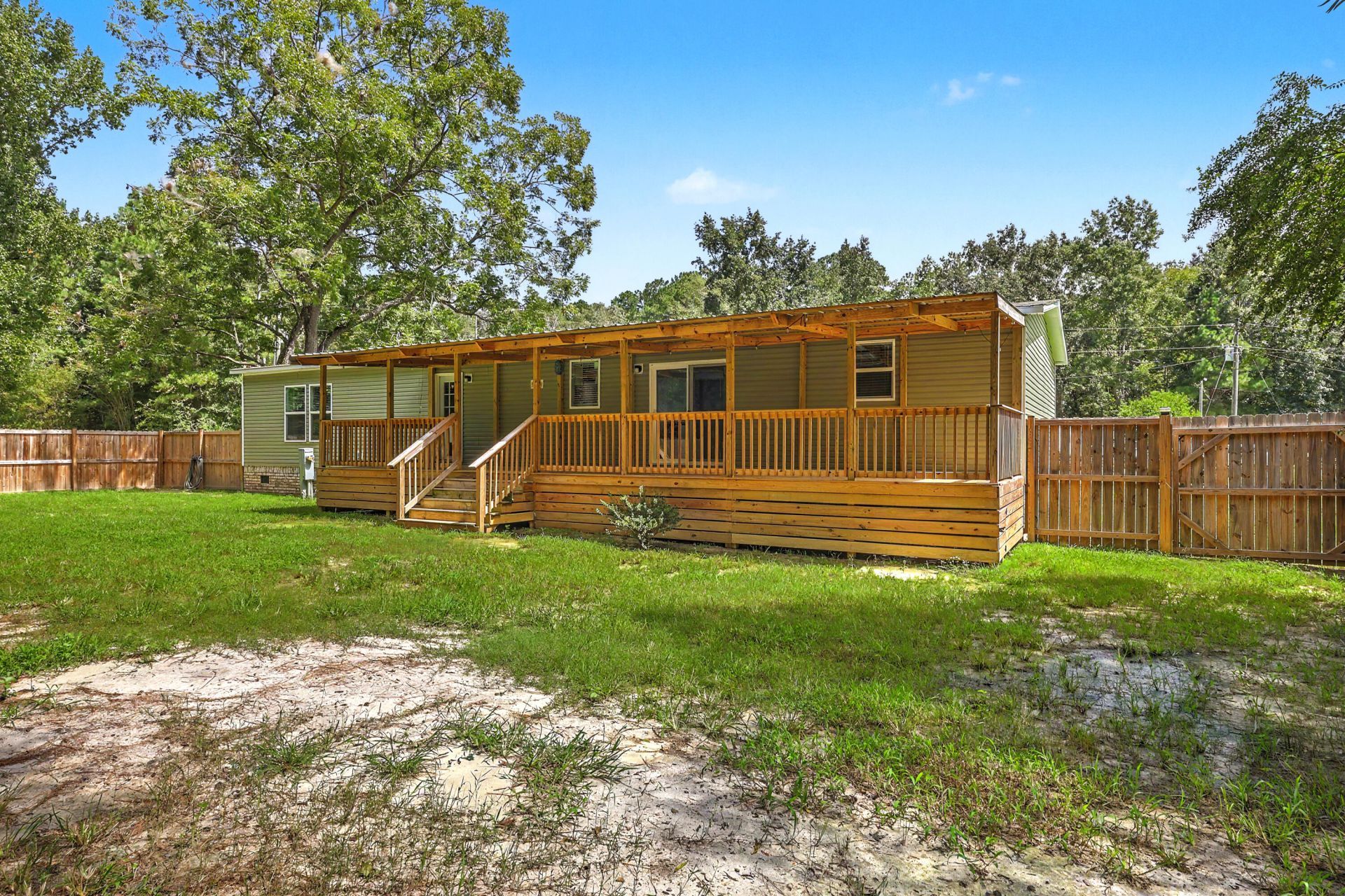 714 Rosa Place Photo 32