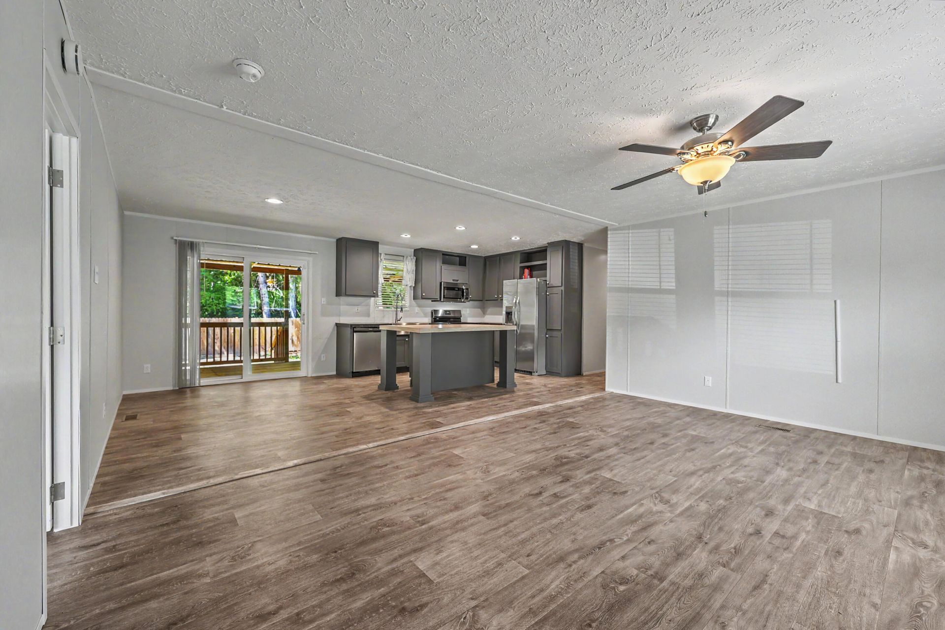 714 Rosa Place Photo 7