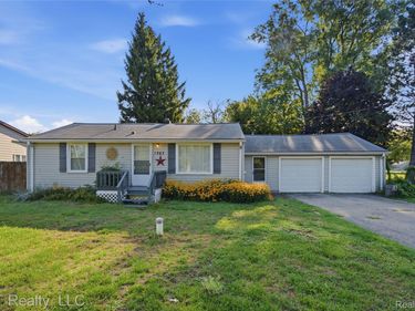 1363 Kettering Street, Burton, Mi 48509