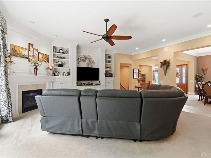 10842 Mariam Lane, Washington Township, OH 45458 Photo 12
