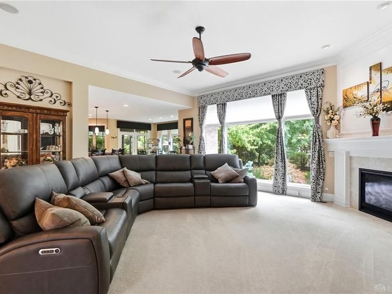 10842 Mariam Lane, Washington Township, OH 45458 Photo 9
