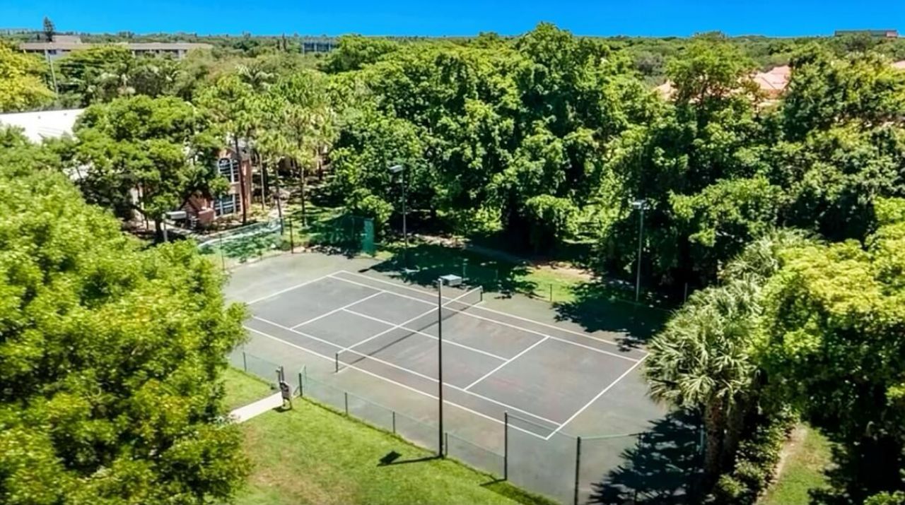 1030 Crystal Way, Unit 104, Delray Beach, FL 33444 Photo