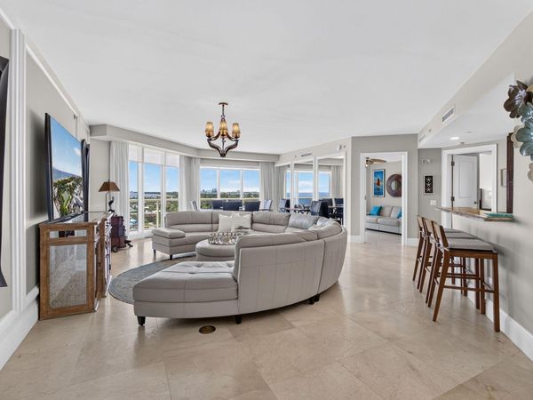 2700 N Ocean Drive, Unit 905B, Riviera Beach, FL 33404