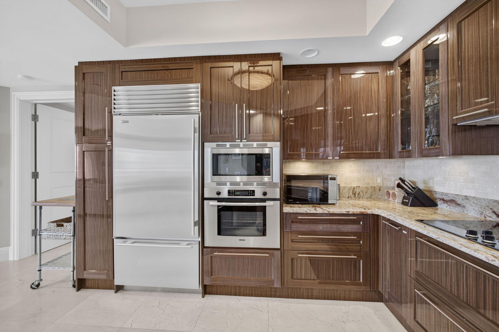 2700 N Ocean Drive, Unit 905B, Riviera Beach, FL 33404 Photo