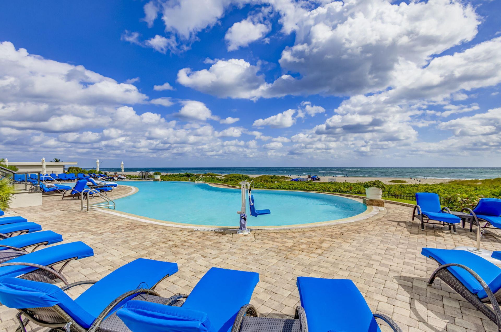 2700 N Ocean Drive, Unit 905B, Riviera Beach, FL 33404 Photo