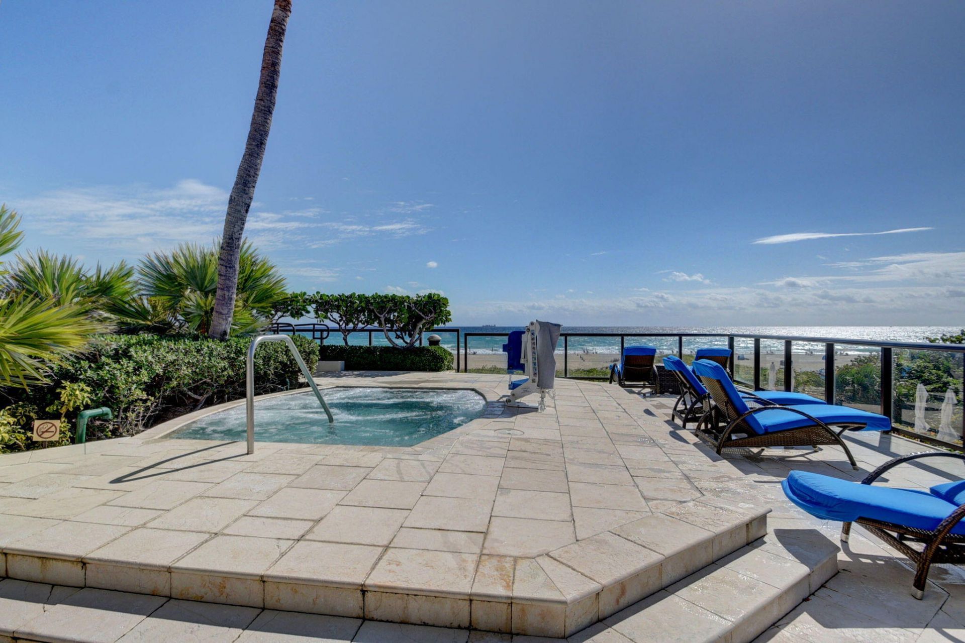 2700 N Ocean Drive, Unit 905B, Riviera Beach, FL 33404 Photo