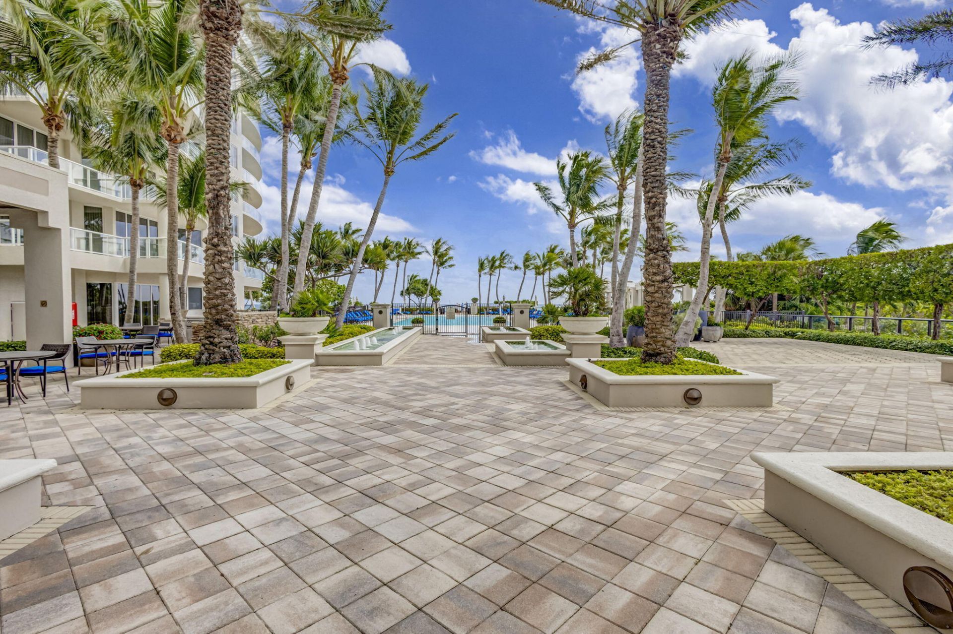 2700 N Ocean Drive, Unit 905B, Riviera Beach, FL 33404 Photo