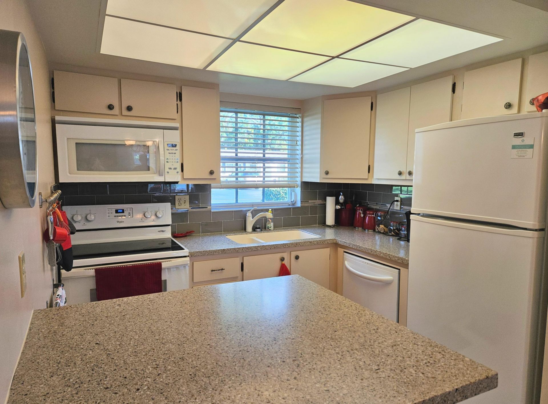 2920 Crosley Drive E, Unit B, West Palm Beach, FL 33415 Photo