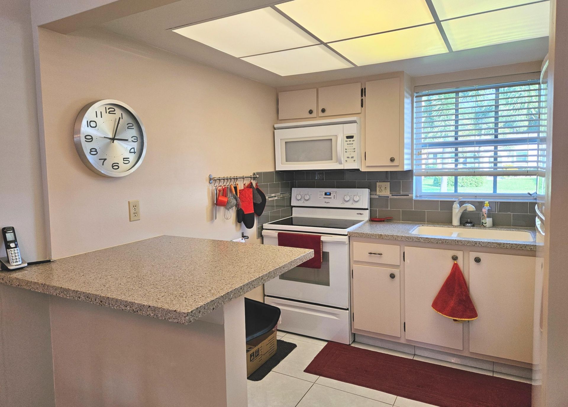 2920 Crosley Drive E, Unit B, West Palm Beach, FL 33415 Photo