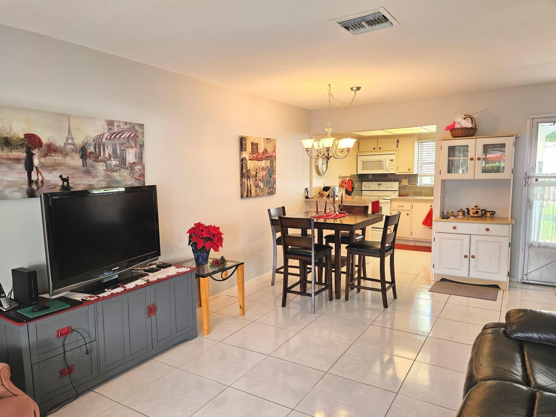 2920 Crosley Drive E, Unit B, West Palm Beach, FL 33415 Photo