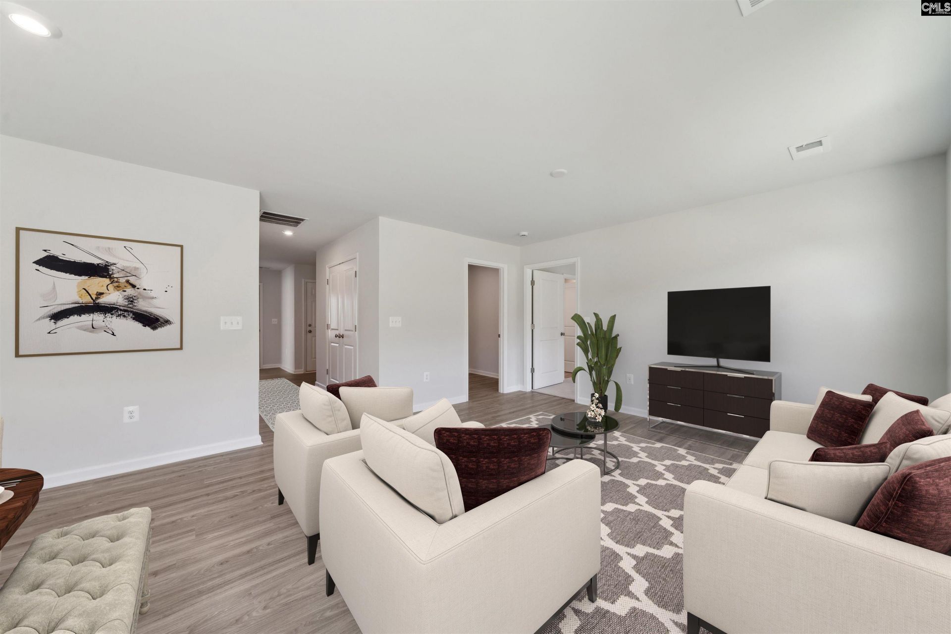 191 Kingfield Drive Photo 9