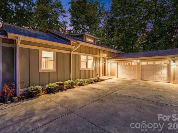 22 Wild Violet Lane , Arden, NC 28704