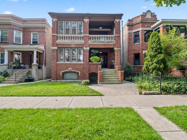 1335 W Thorndale Avenue, Unit 1, Chicago, IL 60660