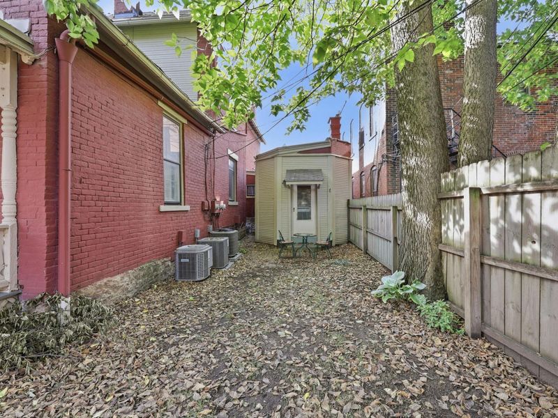 74 W 1st Avenue, Columbus, OH 43201 Photo 22