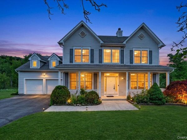 5 Oldwyck Crescent , Highland Mills, NY 10930