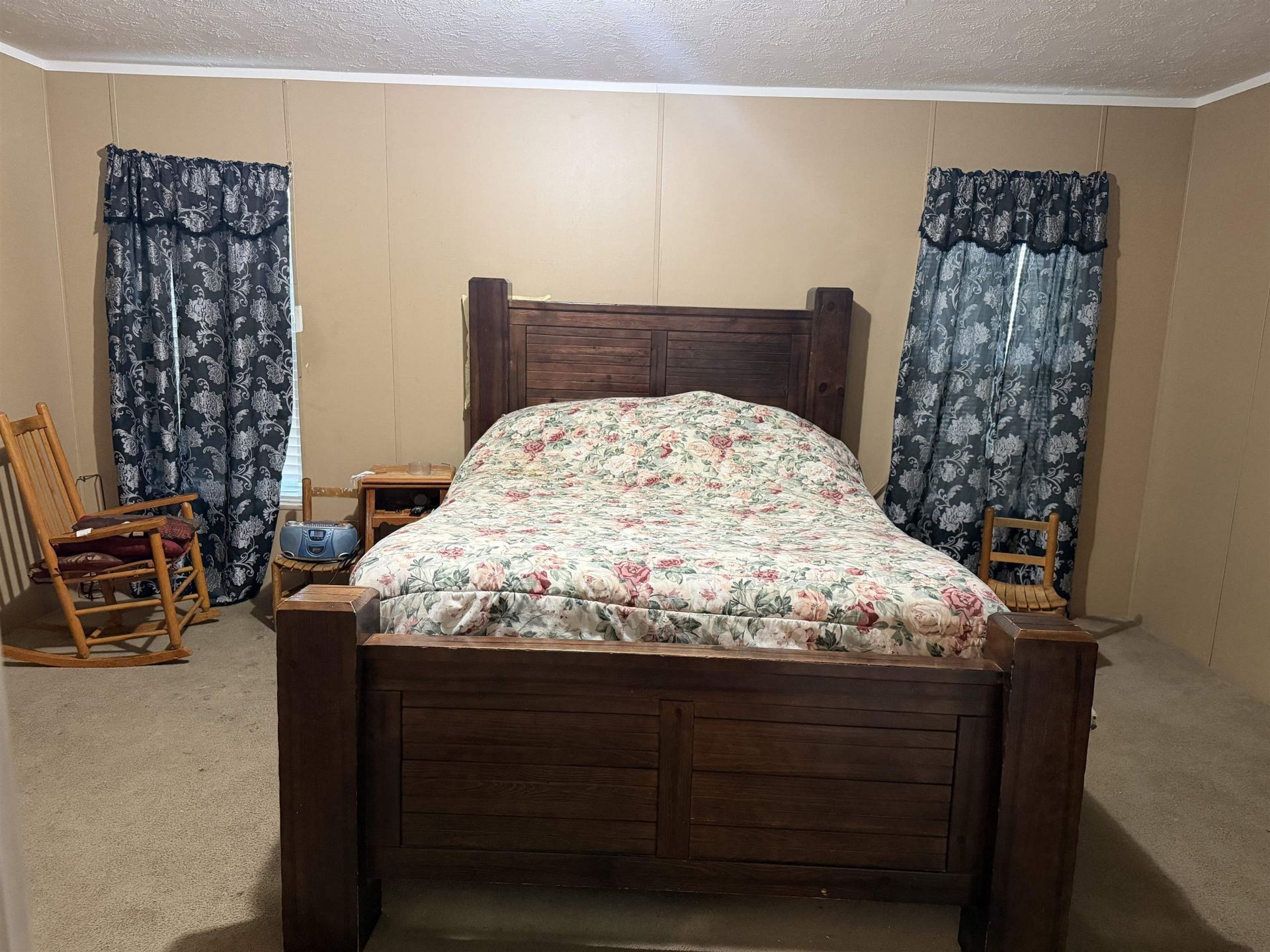 835 Oatland Rd. Photo 10