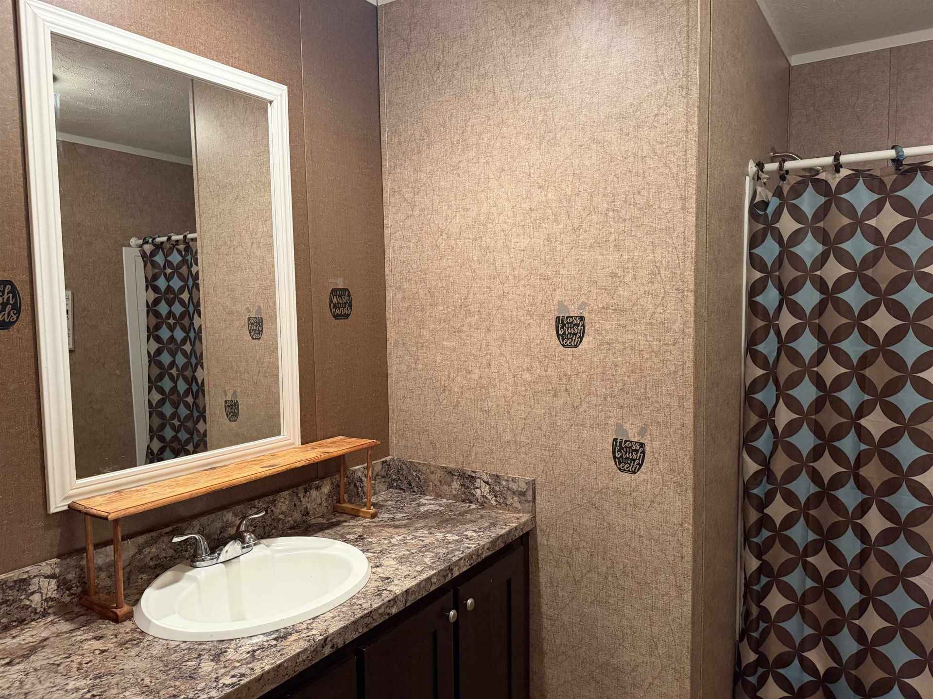 835 Oatland Rd. Photo 14