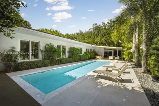 205 S Shore Dr S, Miami, FL 33133 Photo
