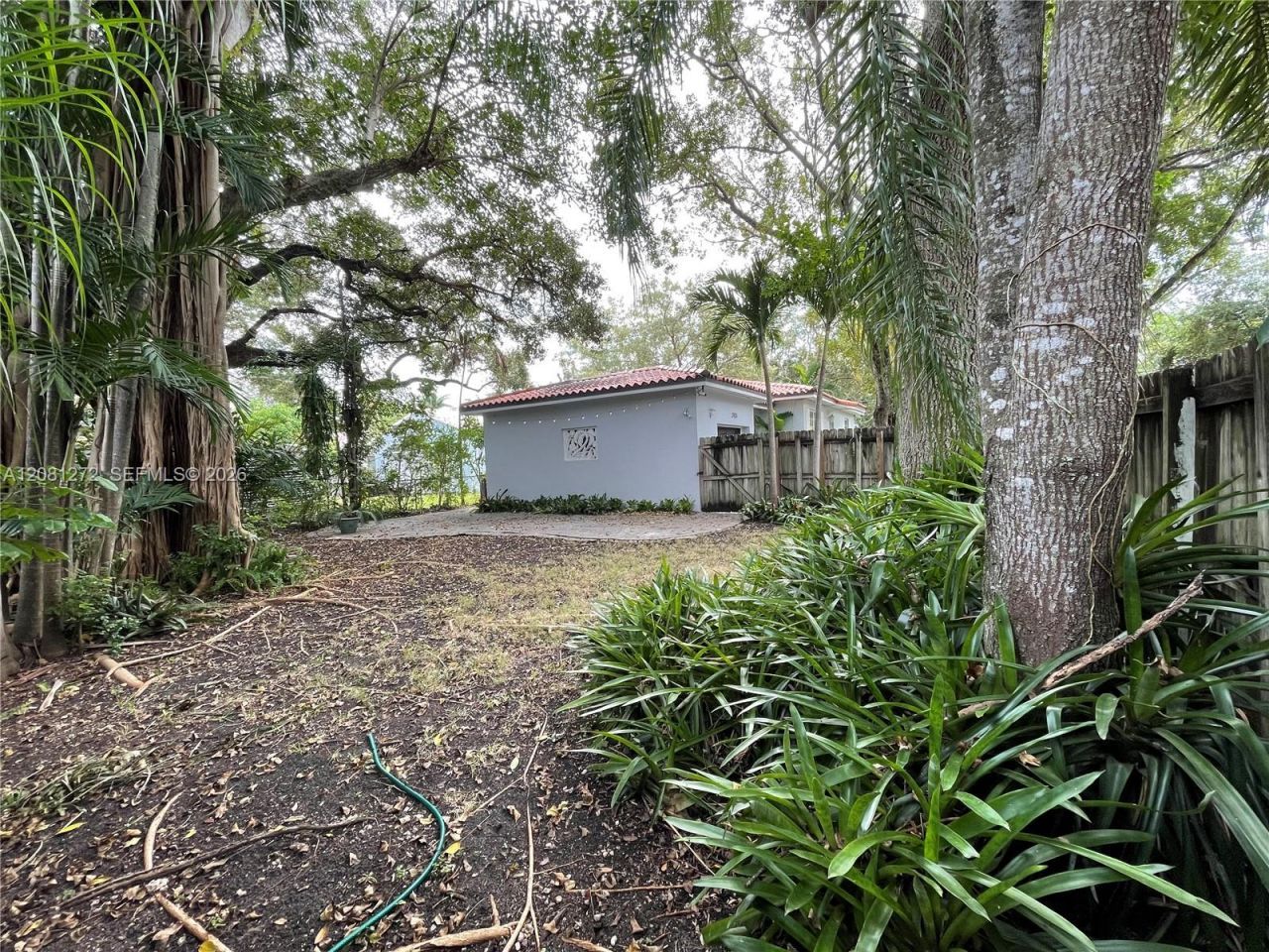 2935 Calusa St , Miami, FL 33133 Photo