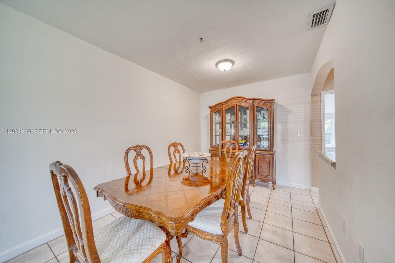 3435 SW 73rd Ave Rd, Miami, FL 33155 Photo