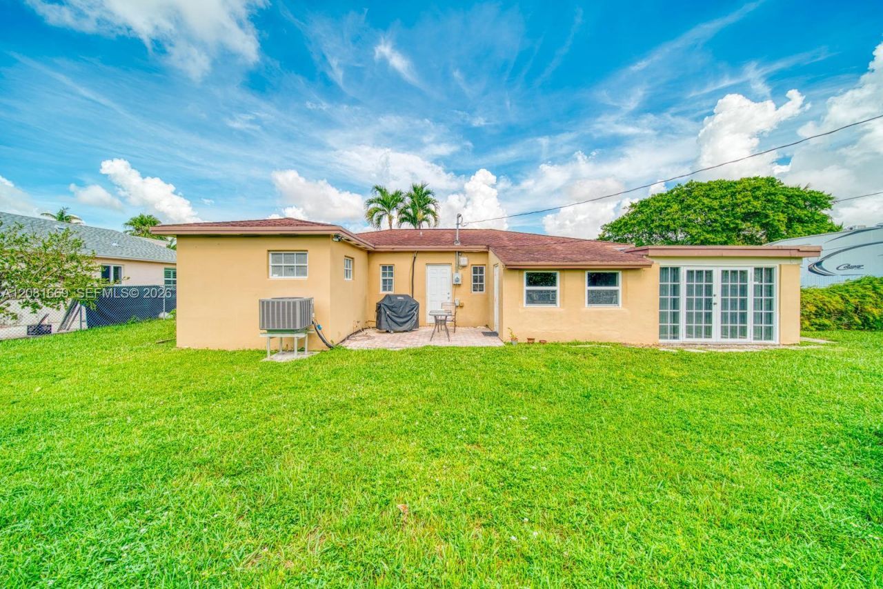 3435 SW 73rd Ave Rd, Miami, FL 33155 Photo