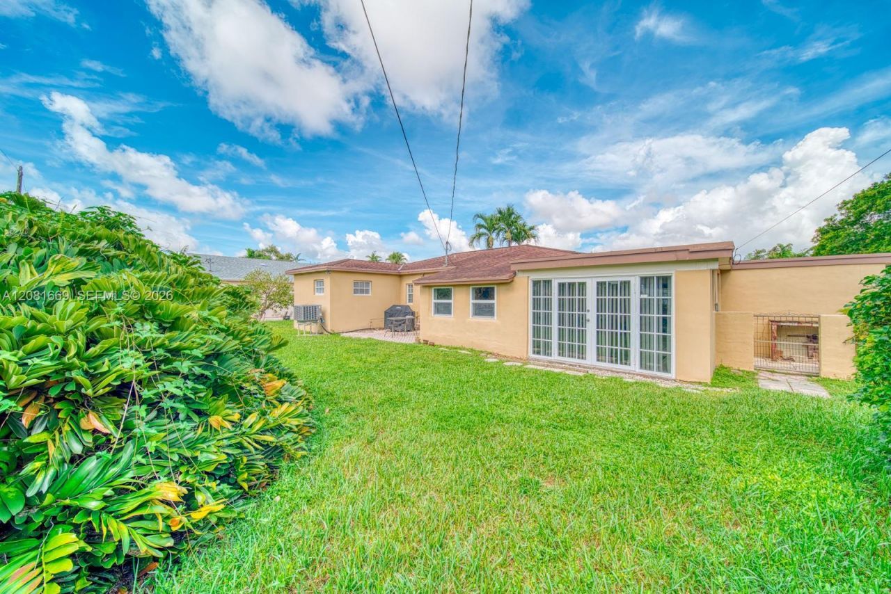 3435 SW 73rd Ave Rd, Miami, FL 33155 Photo