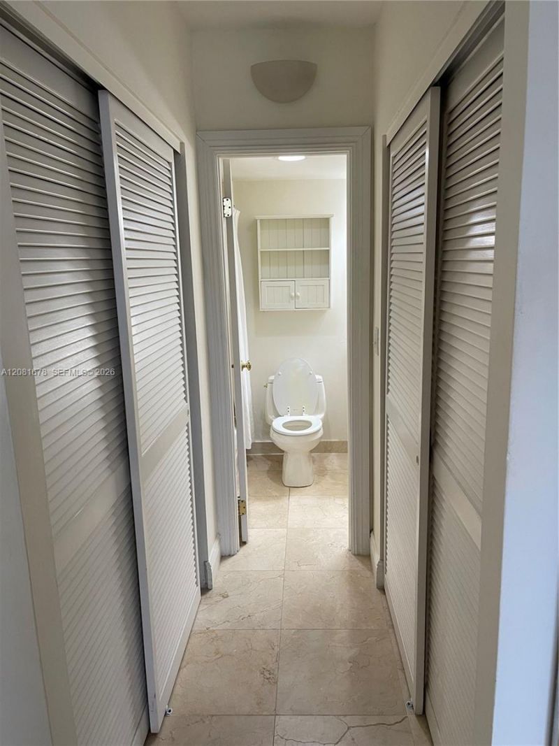 90 Edgewater Dr, Unit 121, Coral Gables, FL 33133 Photo