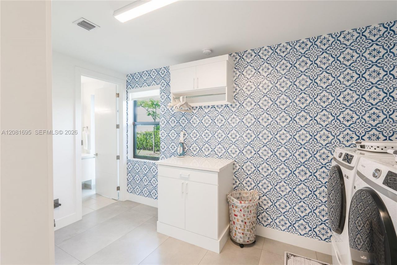 16766 Natures Way, Weston, FL 33326 Photo